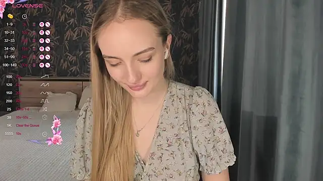 Chat +18 de A_delina ao vivo