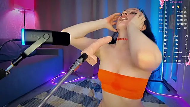 Juicy_Vikki: απευθείας συνομιλία ΧΧΧ