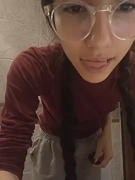 isaaabelaaa live XXX chat