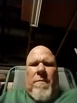 Reddog833 webkamerás műsora