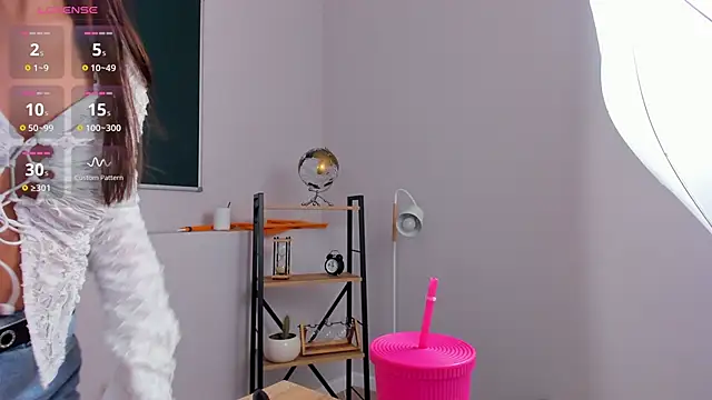 CamillaLarson Webcamshow