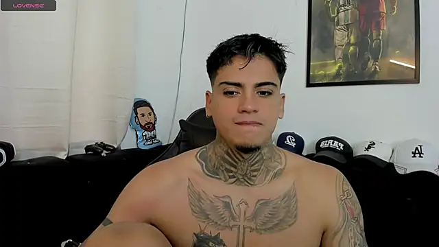 mad_maxxx2 Show Webcam