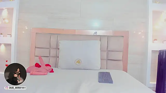 chloe_murray: онлайн-секс-чат