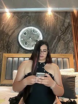 XXX chat uživo modela BellaPeers_