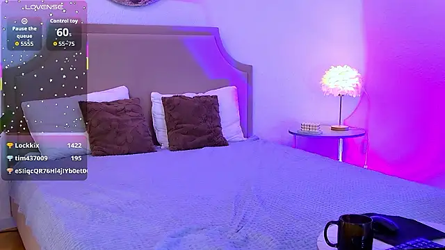 Chat +18 de Amber_Rogers ao vivo