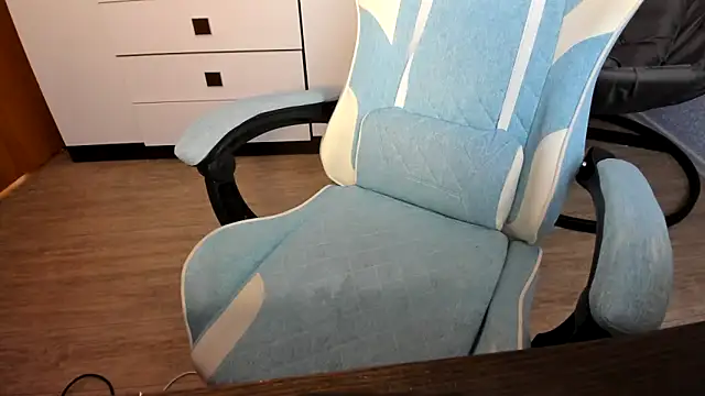 Yoonhee_ki Adlı Modelin Canlı XXX Sohbeti