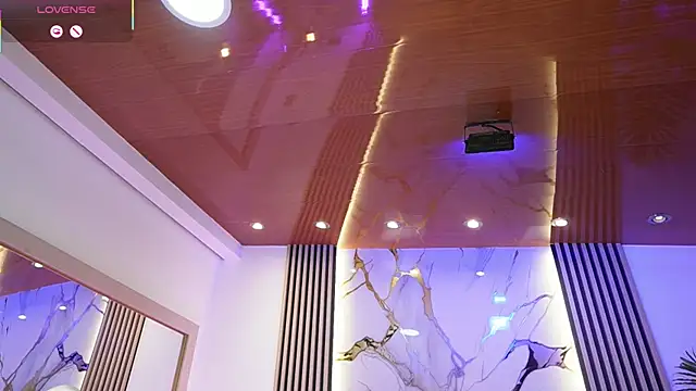 دردشة SilviaStoneX الجنسية المباشرة