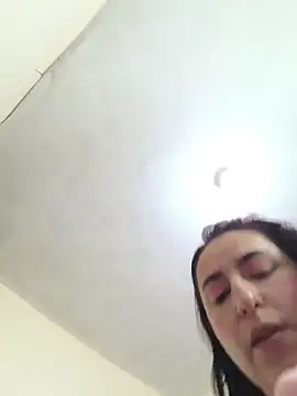 rosahills: онлайн-секс-чат