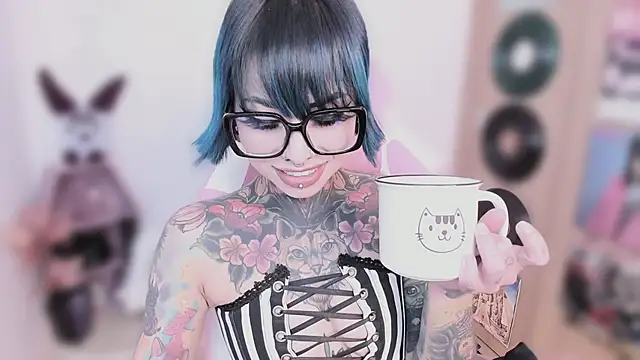 NikkiRamone – Naživo XXX chat