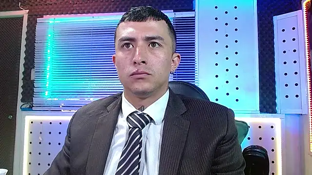 Chat +18 de Godofcumxxx ao vivo