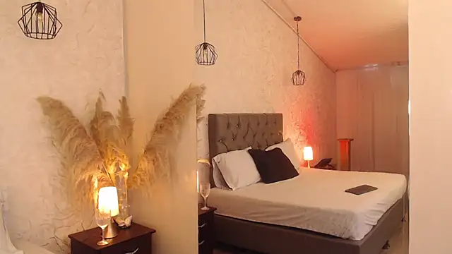 Sabriinaa_Foxx 现场XXX聊天