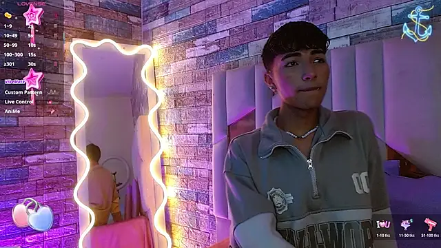 Chatroom XXX en direct de osamu_tay