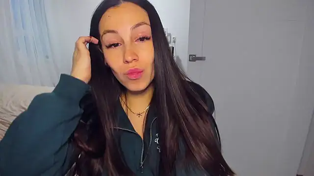 XXX chat uživo modela AvisFlowers