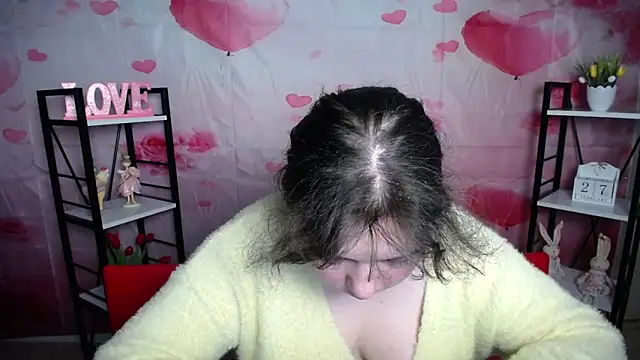 NeonilaLisova élő XXX-chatje