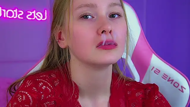 AgataFoxleyのライブXXXチャット