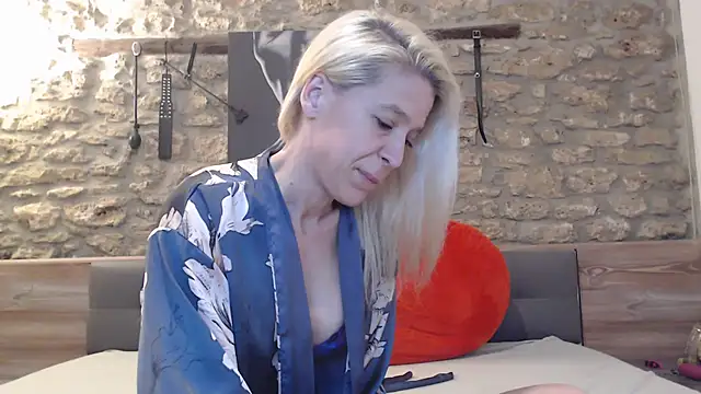 Živý XXX chat Naschkatze01