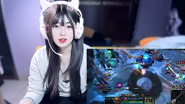 yuki3366 Adlı Modelin Canlı XXX Sohbeti