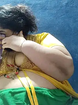 tamilthanushri Live XXX-chat