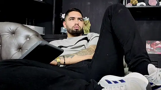 matteosantos Chat XXX live