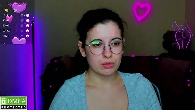 Chat XXX ao vivo de Aminabeatris