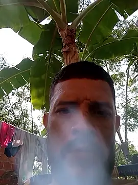 Hot_Veteran_1 Show in webcam