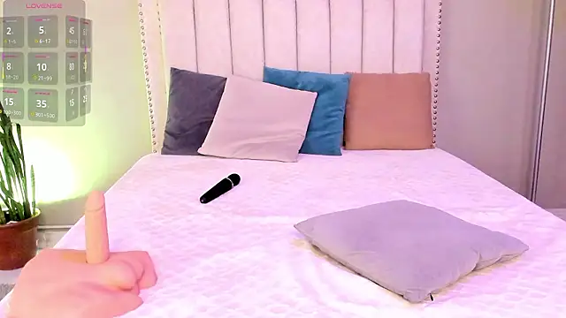 LenaRuiz_のライブXXXチャット