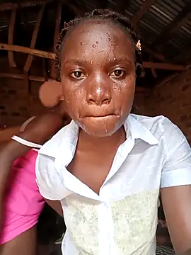 holygrail001's Live XXX Chat