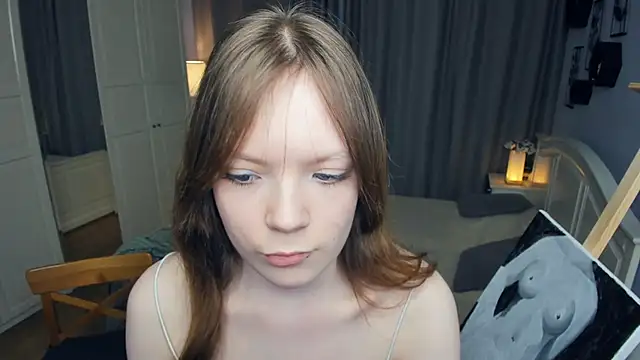 LavenderMitten – Naživo XXX chat