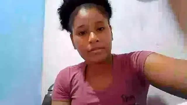 MadelynStamant – Naživo XXX chat