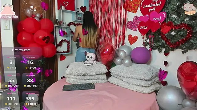 XXX chat uživo modela DestinyHills