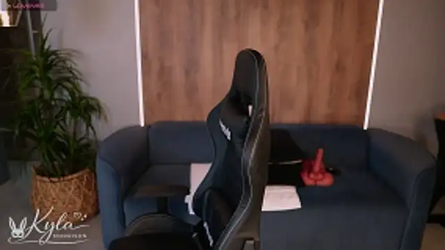 KylaMorrison – Naživo XXX chat