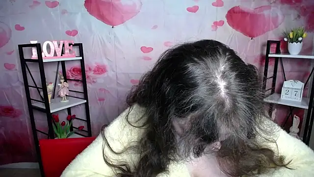 แชท XXX สดของ NeonilaLisova