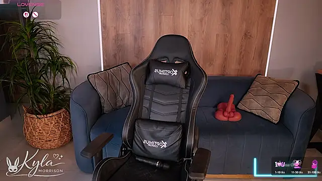 Živý XXX chat KylaMorrison