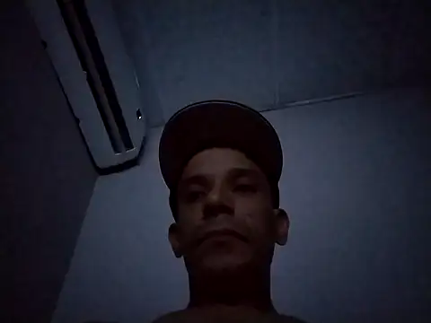 Show de karlossan24 na webcam