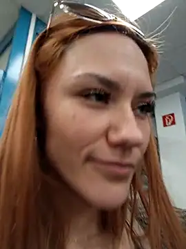 SlimBellaa – Naživo XXX chat