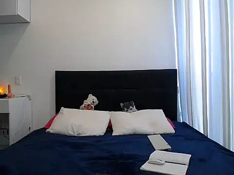 XXX chat uživo modela july_fucha