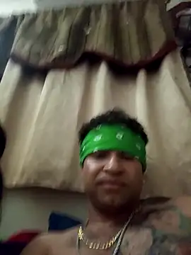 Show de yoguitolokoche na webcam