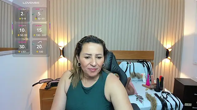 luciana_ballesteros_のライブXXXチャット