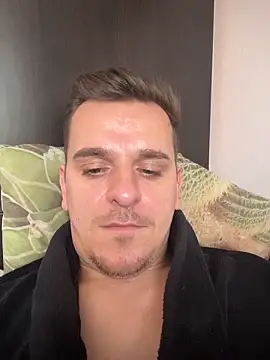 Huge_cock22cm Show in webcam