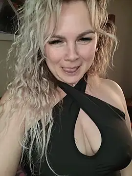 candy_queeen Adlı Modelin Web Kamerası Şovu