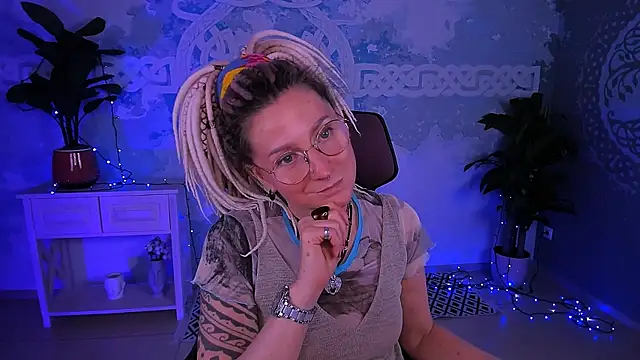 UmaSpace: απευθείας συνομιλία ΧΧΧ