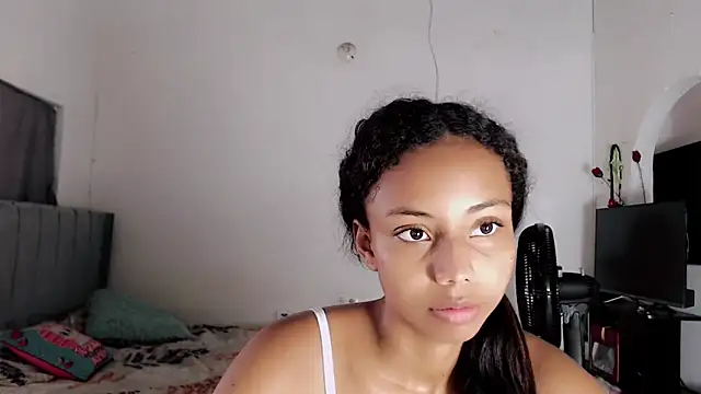 linda_brown_ – Naživo XXX chat