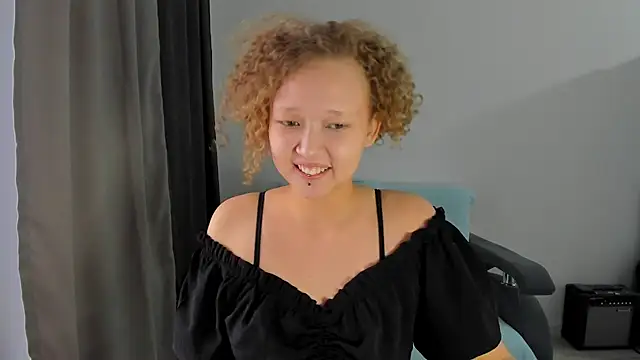 Senya_Sol – Naživo XXX chat