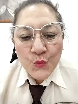 Онлайн чат XXX JULIETA_21-