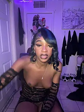 MidnightChanel – Naživo XXX chat