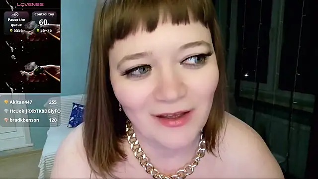 LizaMilfa Adlı Modelin Canlı XXX Sohbeti