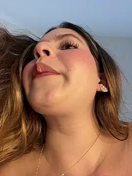 naughty__angel লাইভ XXX চ্যাট