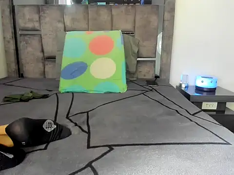 Master_Ruthless77n Webbikameraesitys