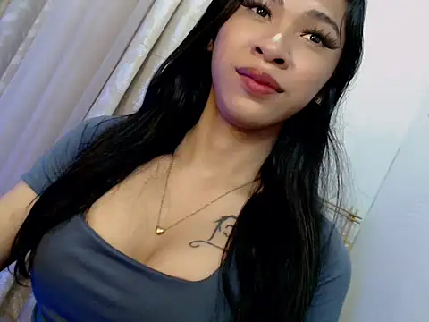 ZoeyTuazon Show Webcam