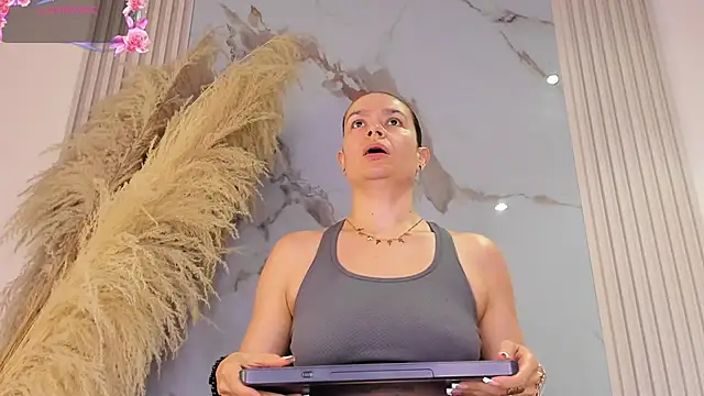 Živý XXX chat BridgetRodriguez